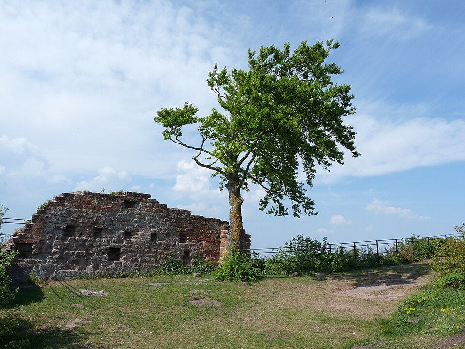 Burg Lindelbrunn – Burgruine bei Vorderweidenthal im Wasgau